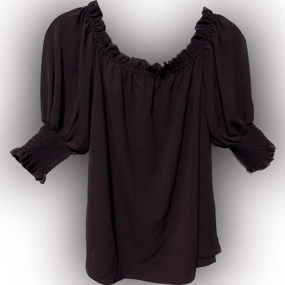 Puff sleeve blouse NWT